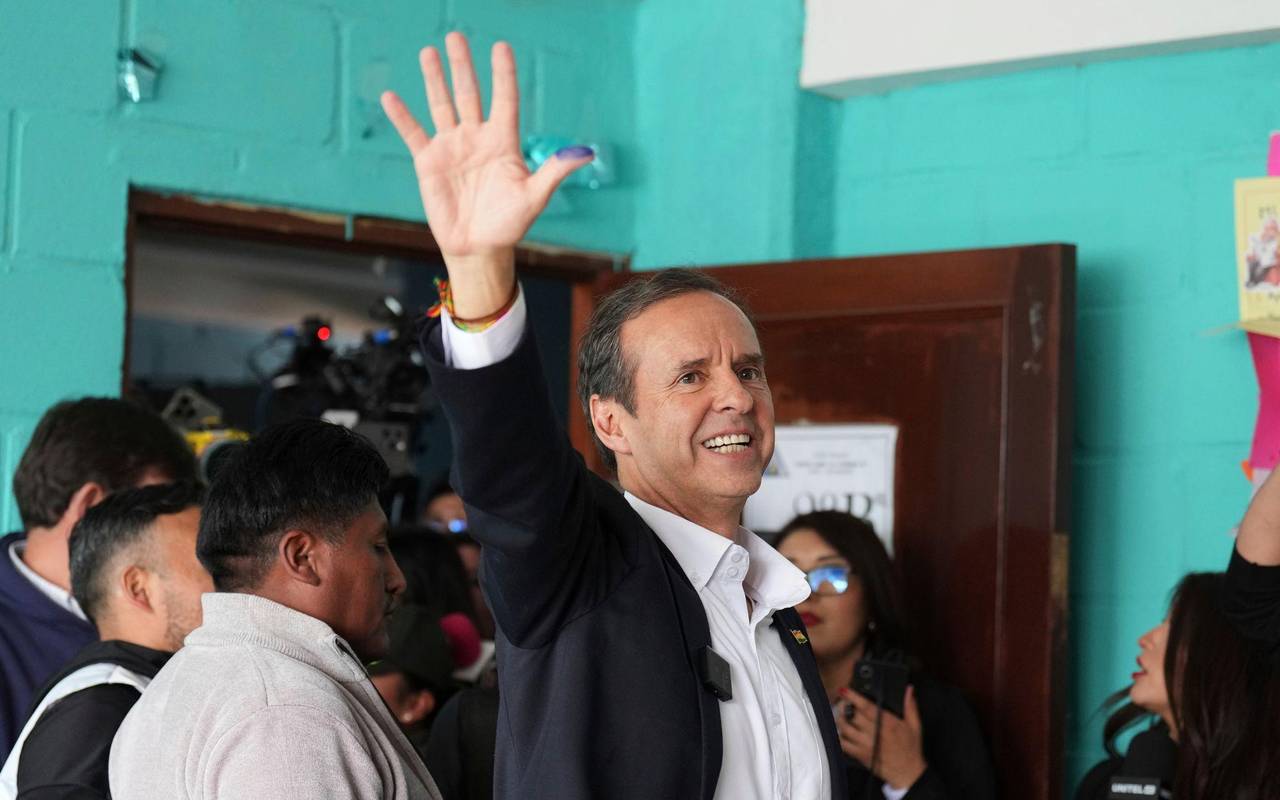 Bolivien: Stichwahl zwischen zwei Oppositionskandidaten