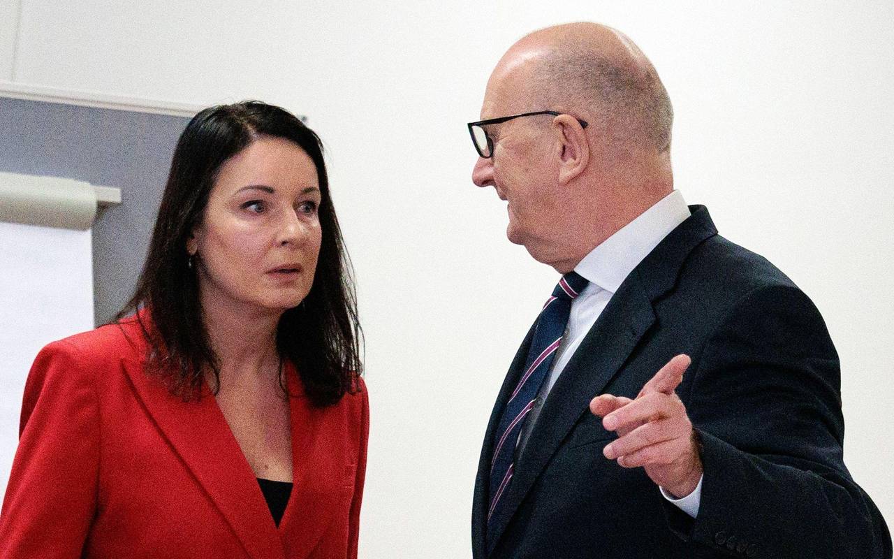 Ministerpräsident Woidke und Gesundheitsministerin Müller