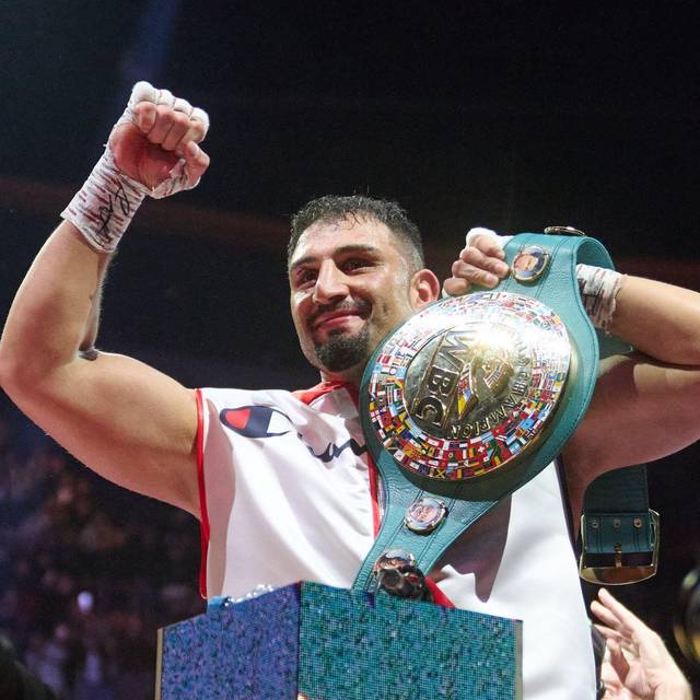 Boxen: Agit Kabayel - Damian Knyba