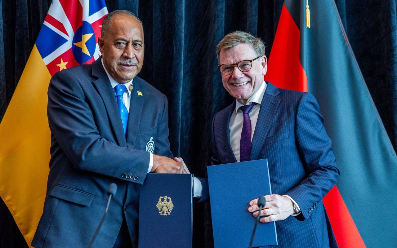 Außenminister besucht Neuseeland