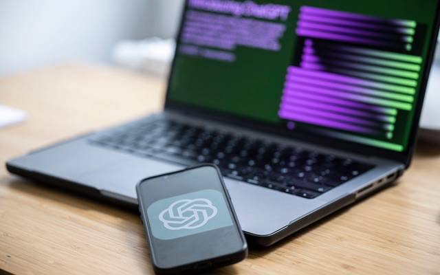 Das Programm ChatGPT auf veschiedenen Geräten