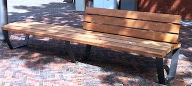 Bänke und weniger Hindernisse in der Münsterstraße