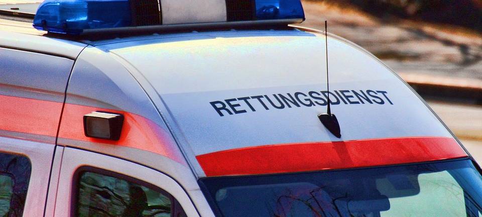 Polizei sucht Zeugen um Busunfall zu klären