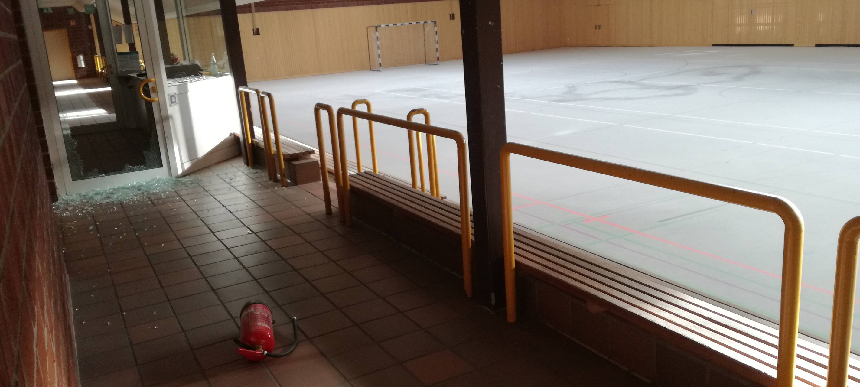 OSTERWICK: Video zu Vandalismus in Sporthalle