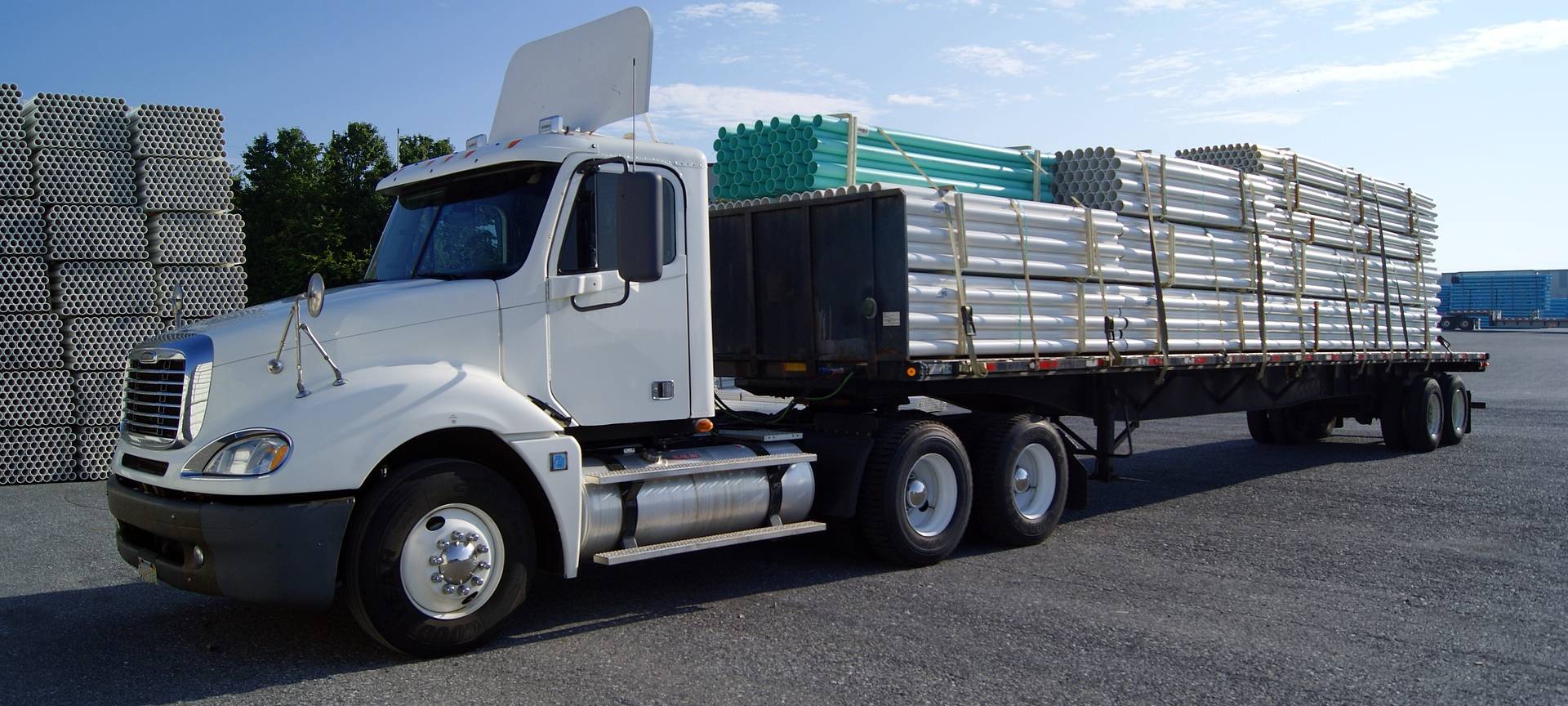 BULDERN: Fundamente stehen schon...