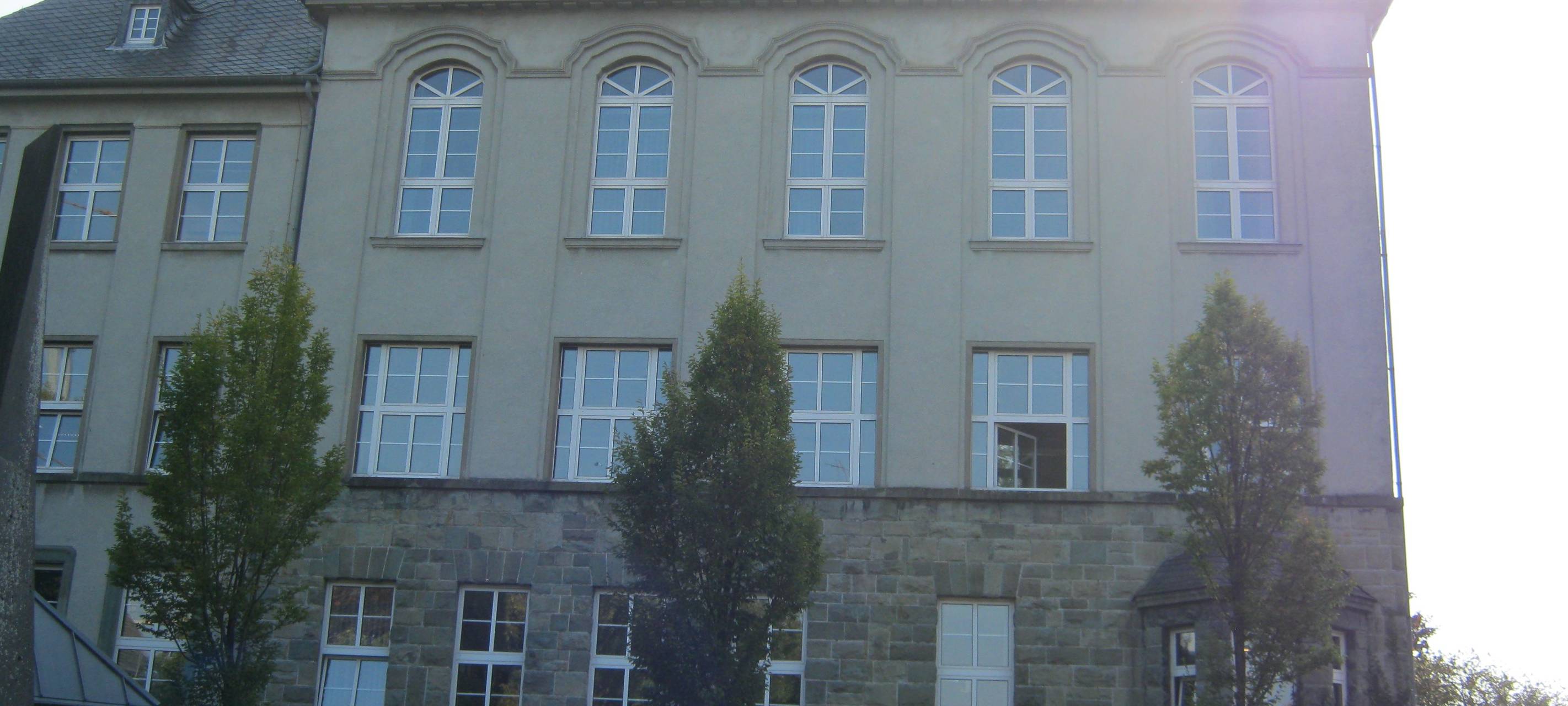 DÜLMEN: Vandalen an Schulen