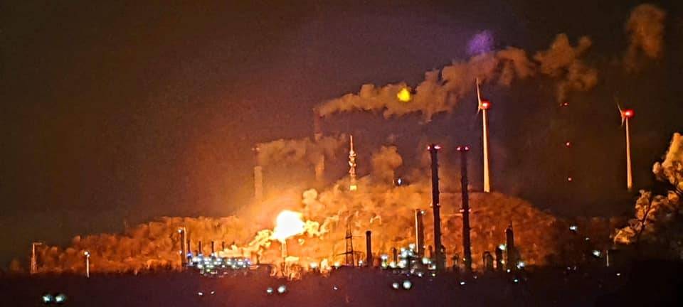 KREIS: Himmel in Flammen