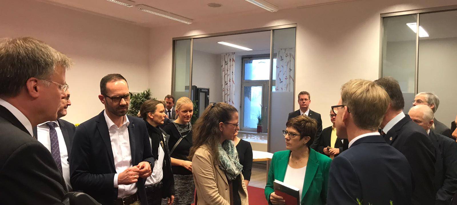 HAVIXBECK: Landwirte treffen Annegret Kramp-Karrenbauer