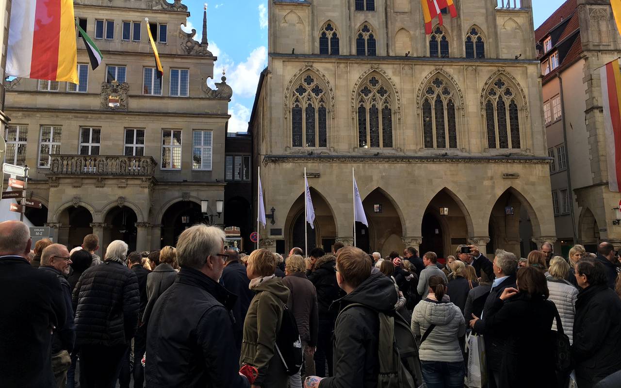 Gop münster MÜNSTER: Demo bei Neujahrsempfang der AfD - Radio Kiepenkerl