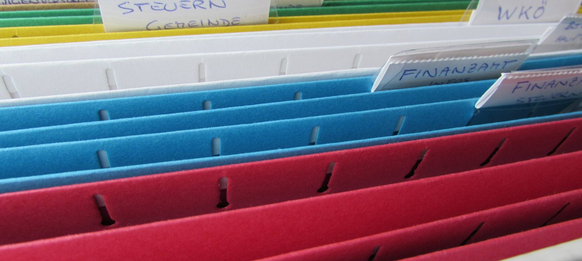 KREIS: Weniger Arbeitslose im März