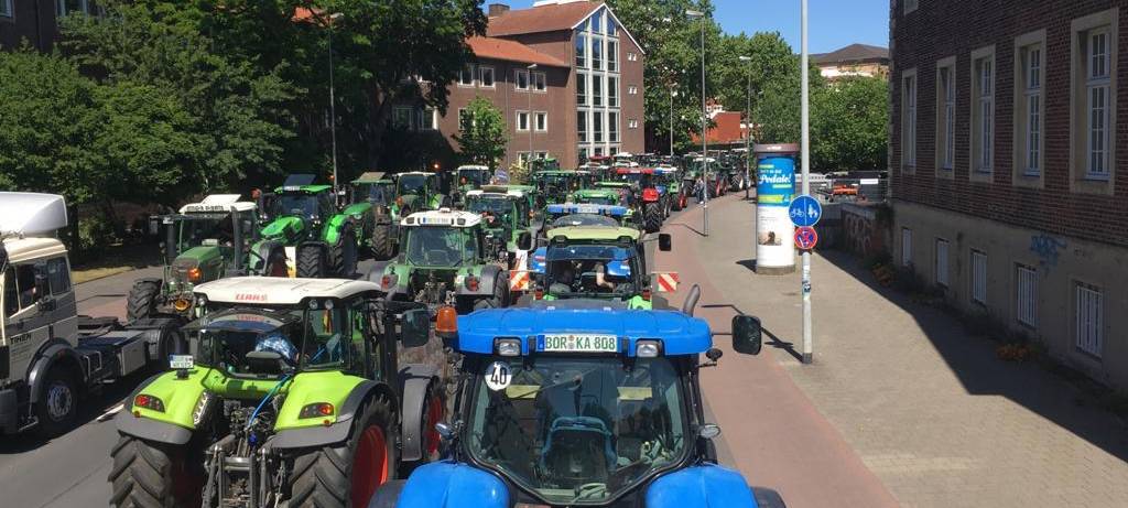 KREIS: Landwirte protestieren in Münster