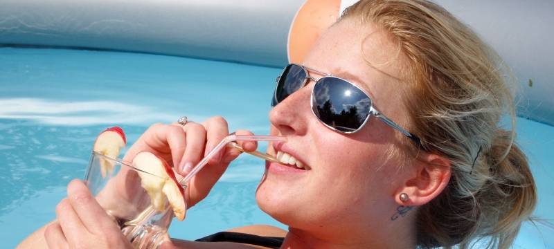 KREIS: Run auf Pools und Planschbecken