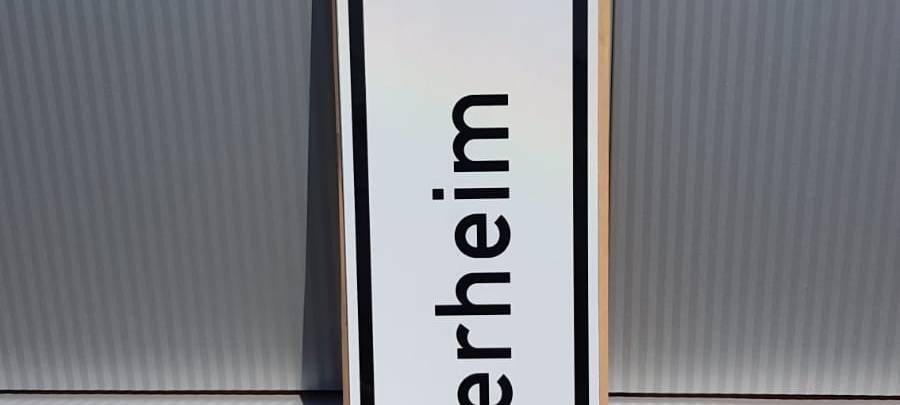 LETTE: Tierfreund schenkt Tierheim neues Schild