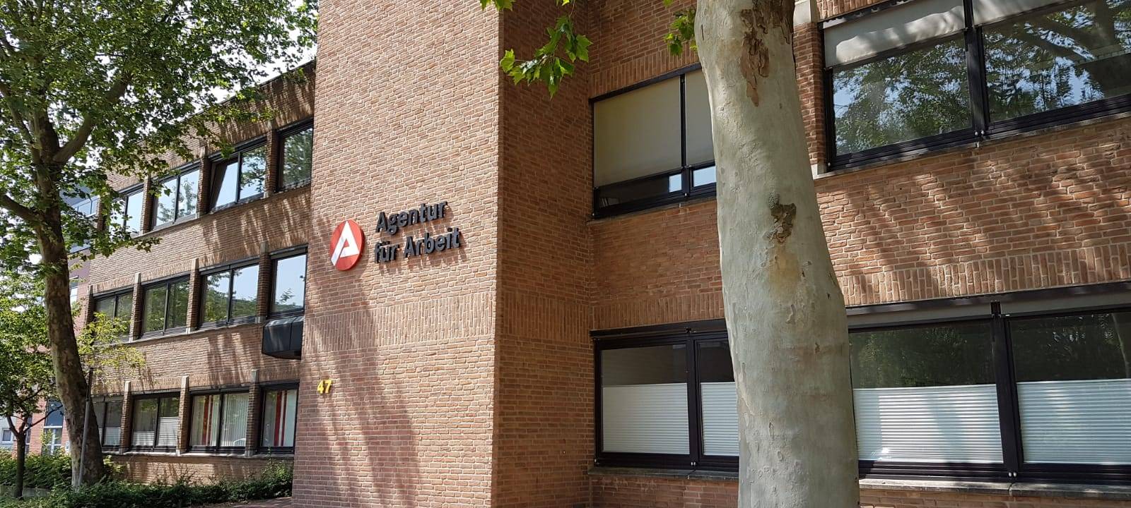 KREIS: Corona bremst Arbeitsmarkt weiter