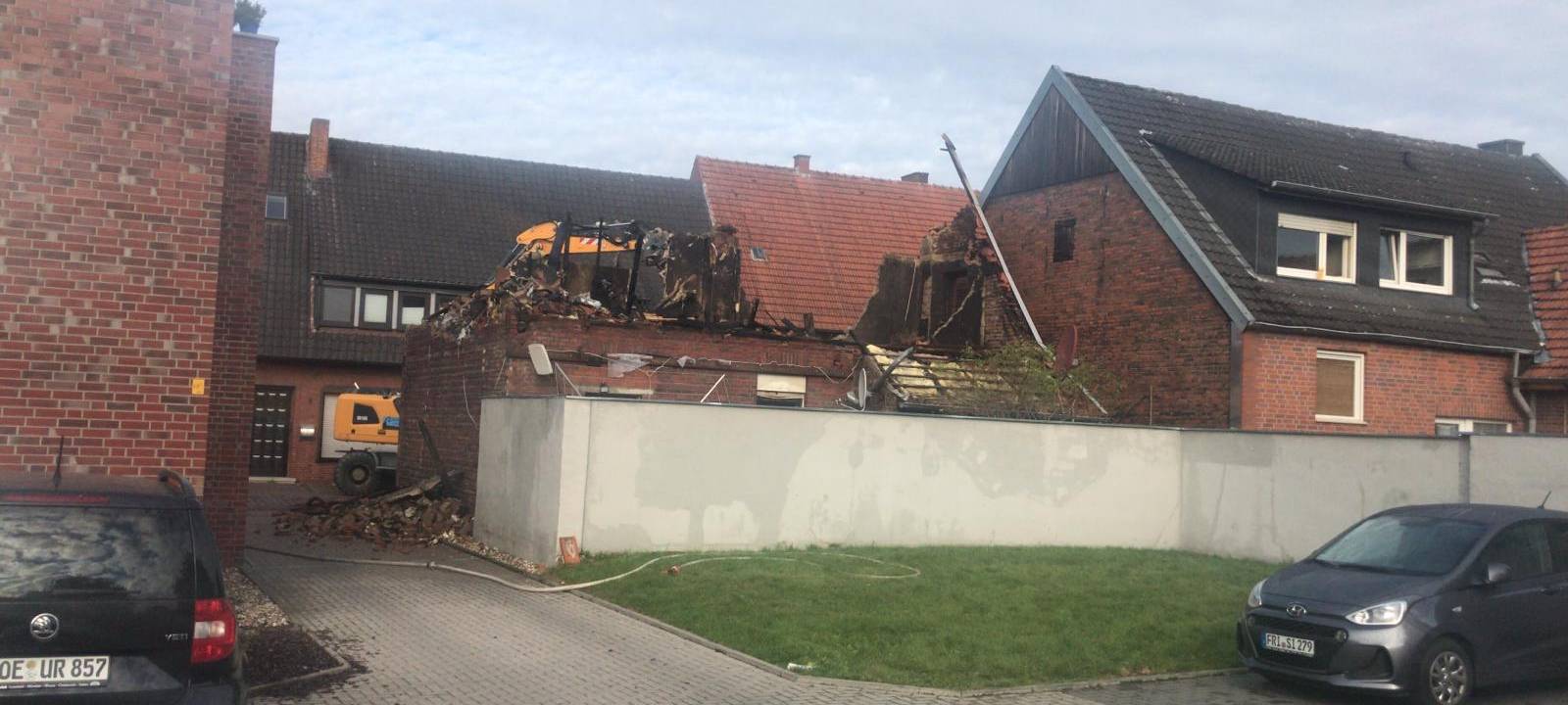 OSTERWICK: Wohnhaus gelöscht