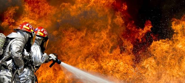 BORK: Brand auf einem Hof