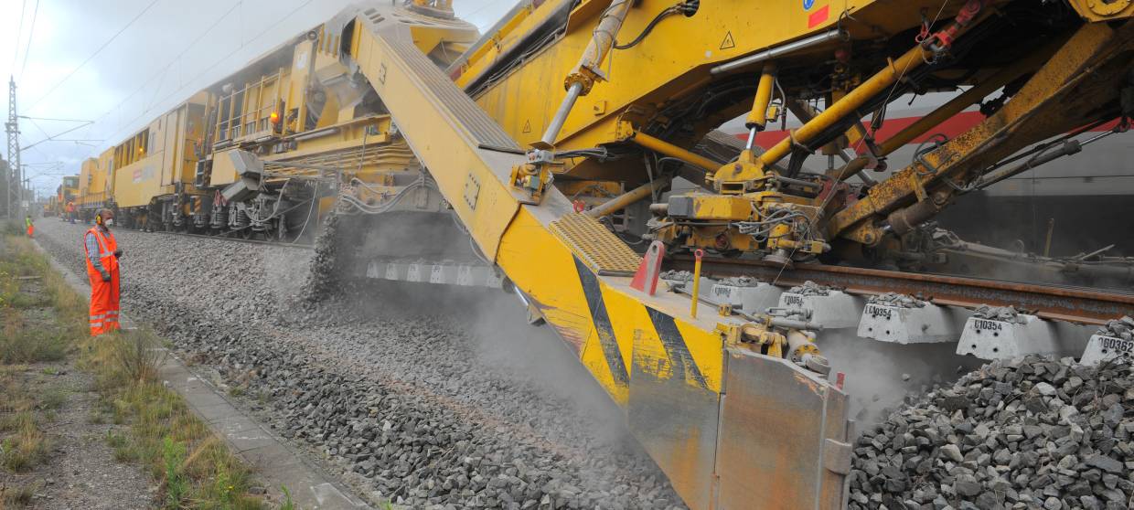 ASCHEBERG: Bahndamm schneller fertig