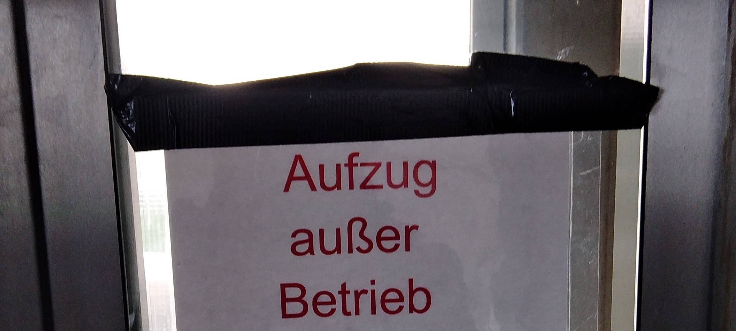 DÜLMEN: Aufzug am Bahnhof wieder kaputt