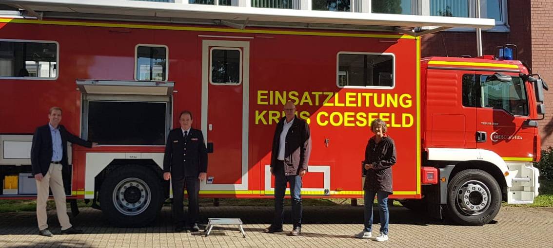 KREIS: Neuer Einsatzleitwagen für die Feuerwehr