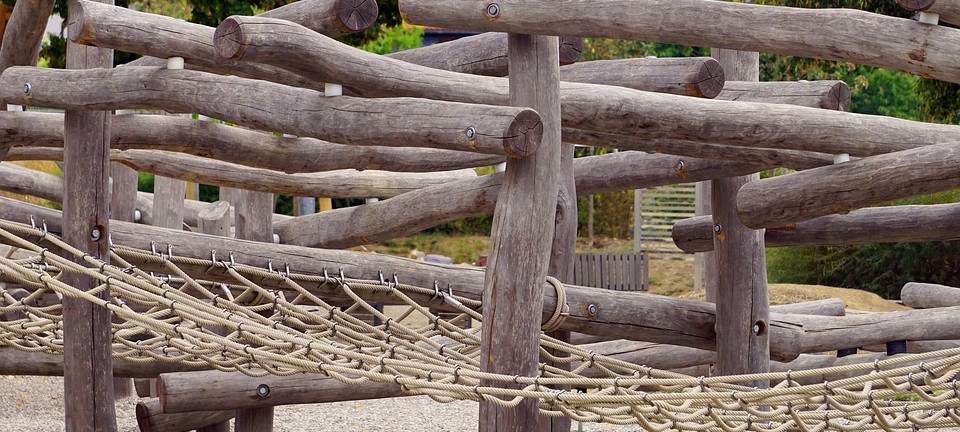 DÜLMEN: Stadt wertet Spielplatz auf