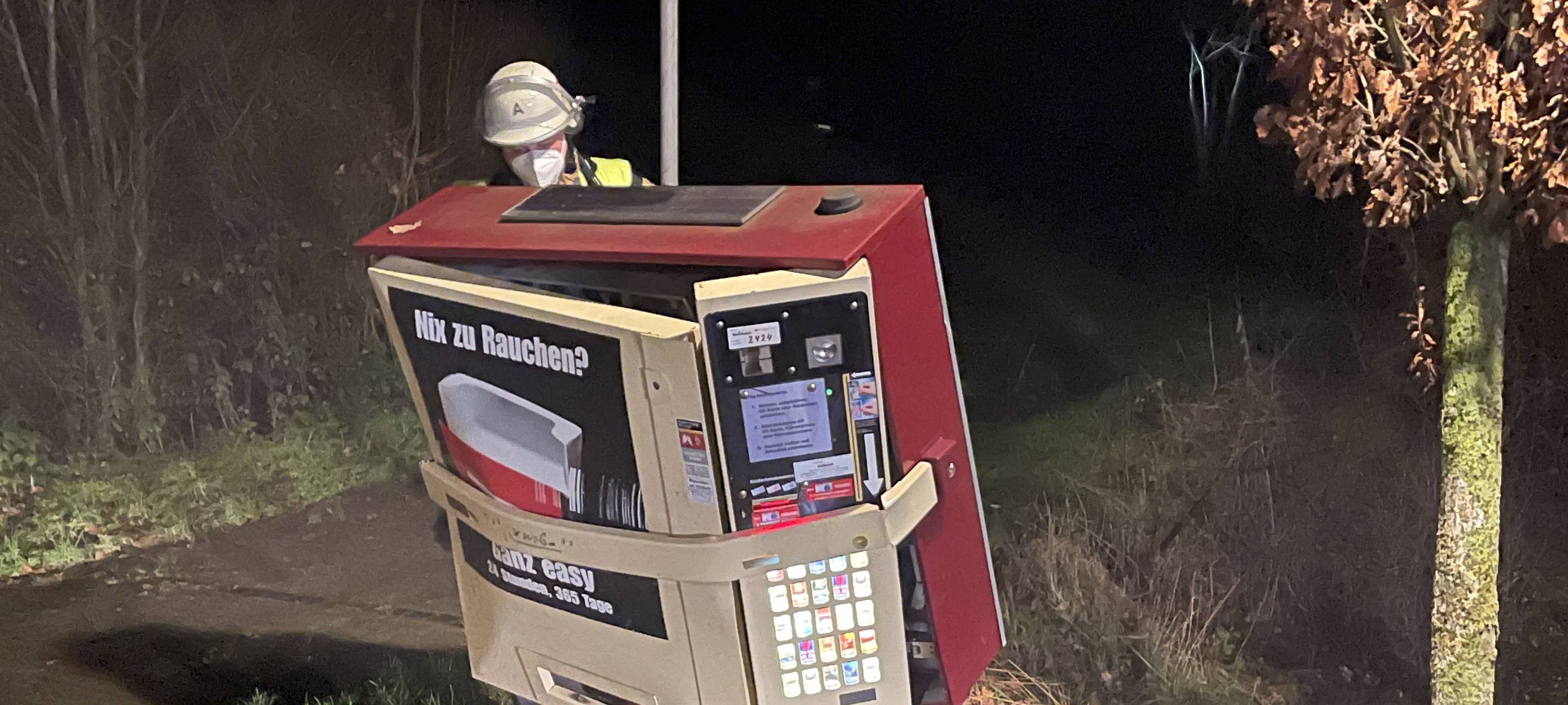 COESFELD: Unbekannte sprengen Zigarettenautomaten