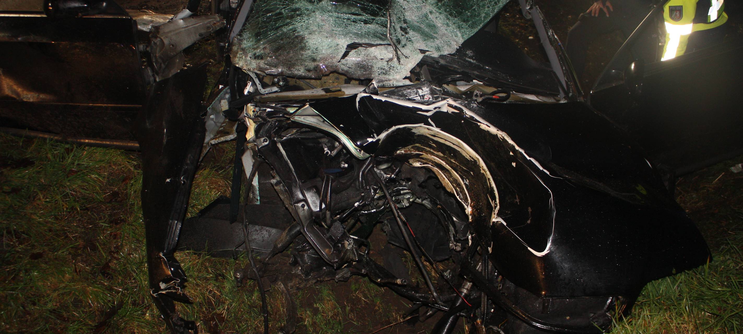 DÜLMEN: Führte Autorennen zu schwerem Unfall?