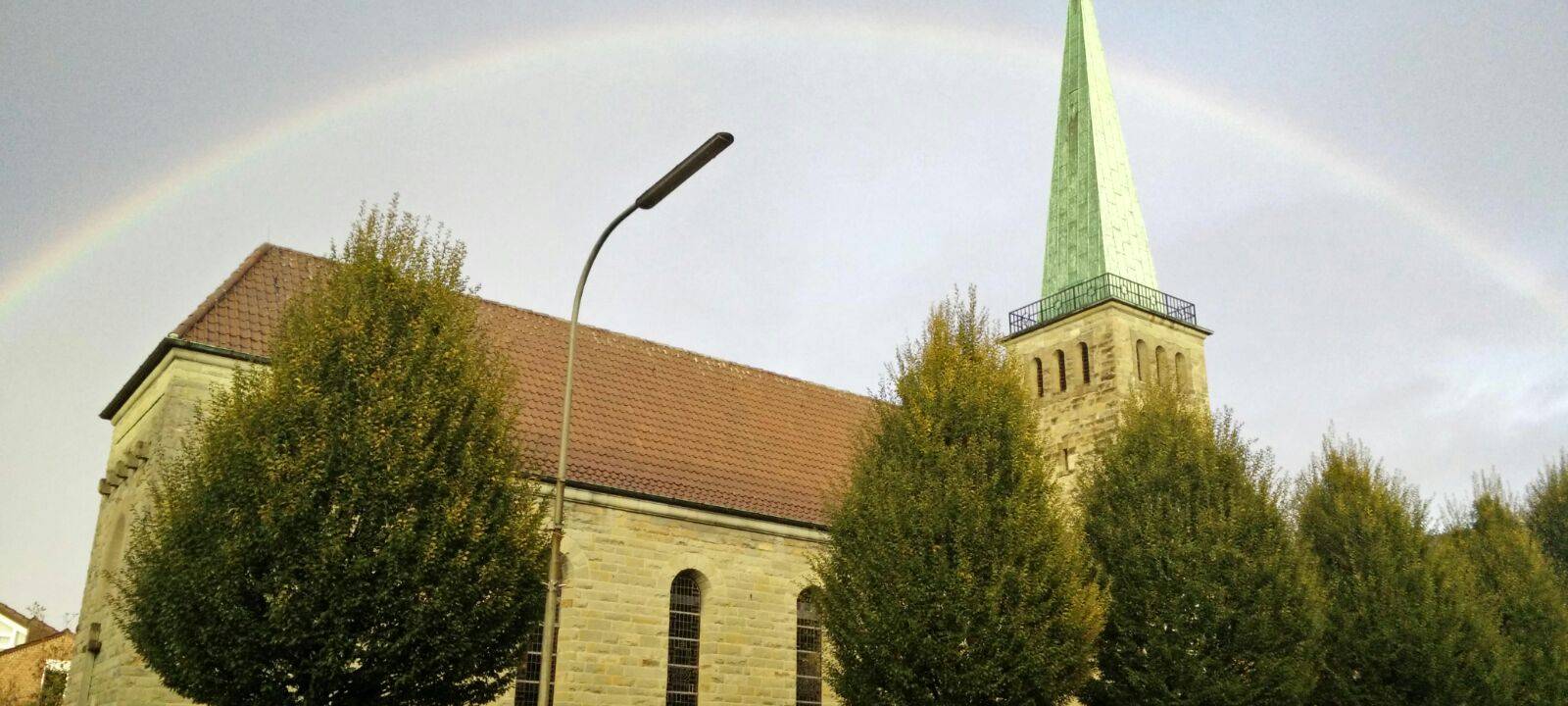 KREIS: Erste Gottesdienste seit Dezember