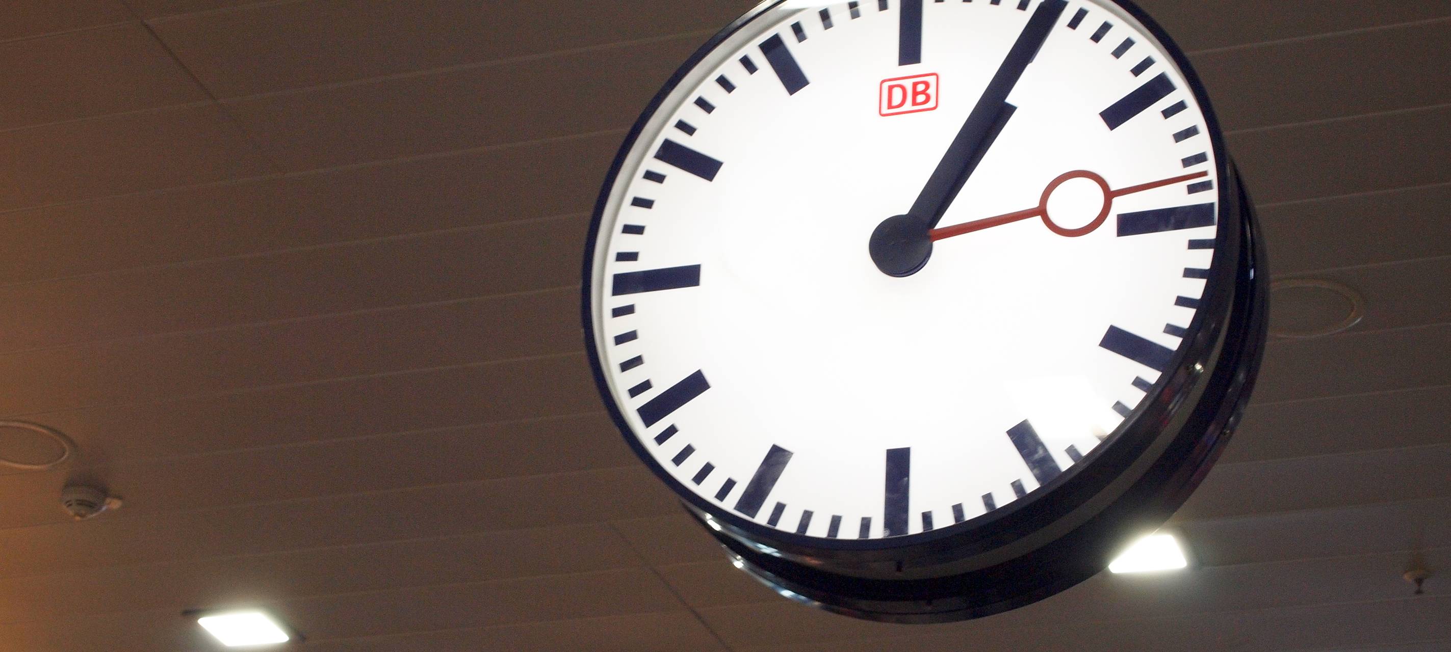 KREIS: Bahn fährt mit weniger Zügen
