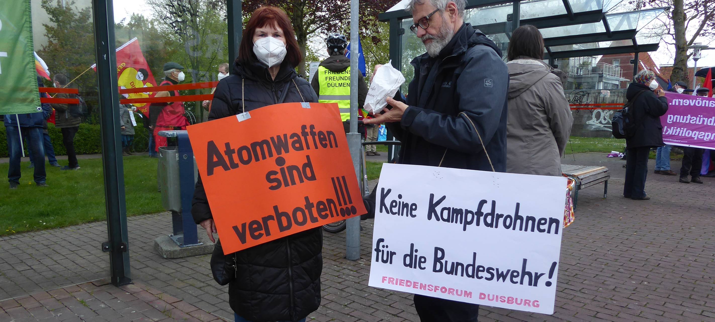 DÜLMEN: Friedensdemo nimmt friedliches Ende