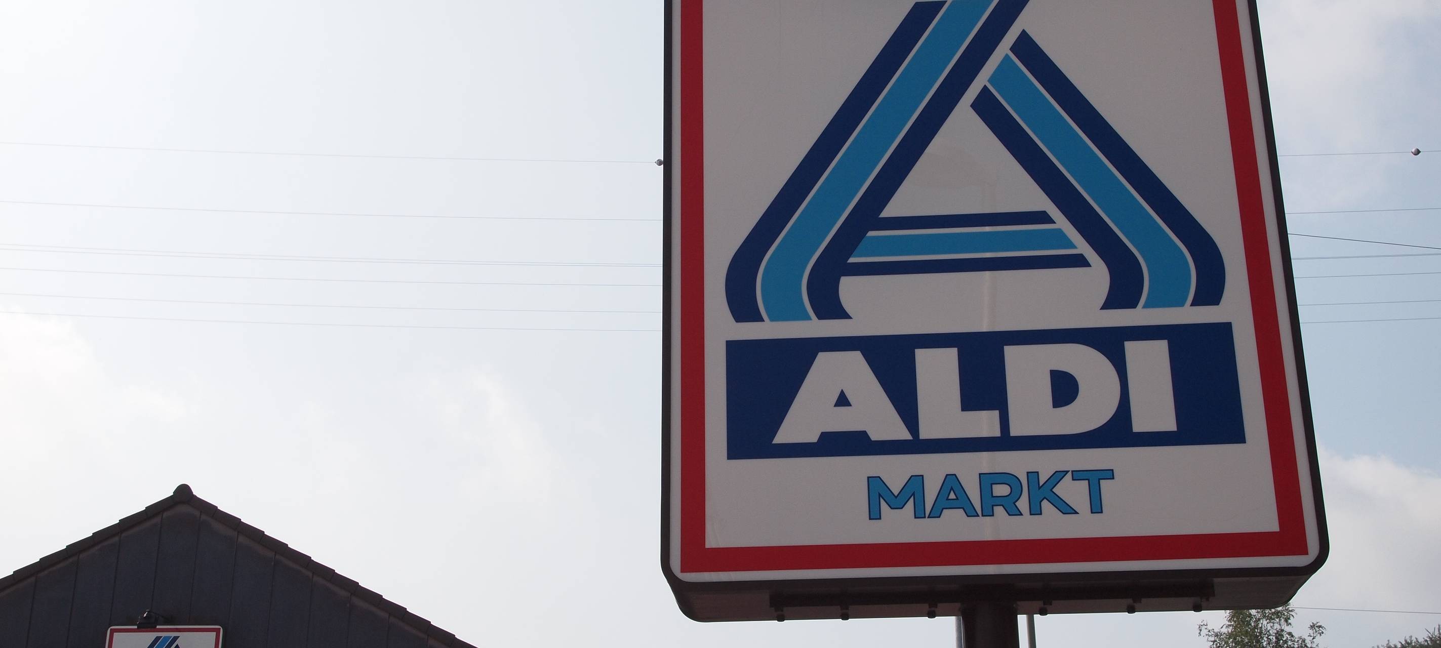 SENDEN: ALDI-Zelt bleibt noch zu