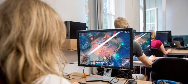 Veranstaltung zum Bildungspotenzial digitaler Medien