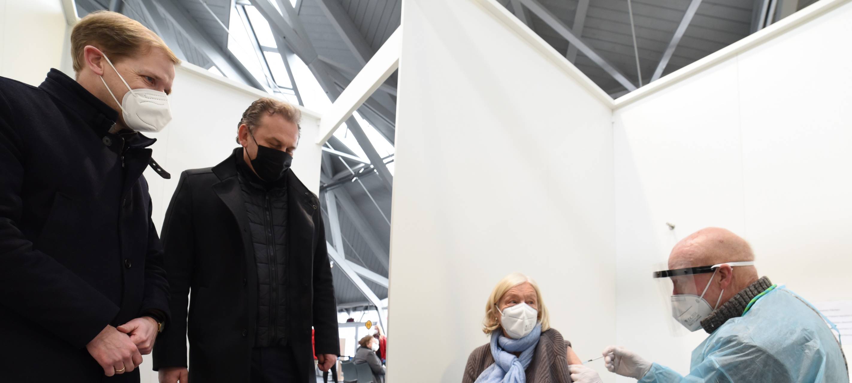 KREIS: Wie lange bleibt das Impfzentrum?