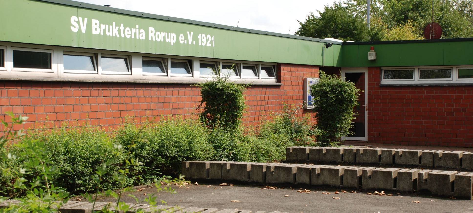 RORUP: Brukteria weiht sein Clubheim ein
