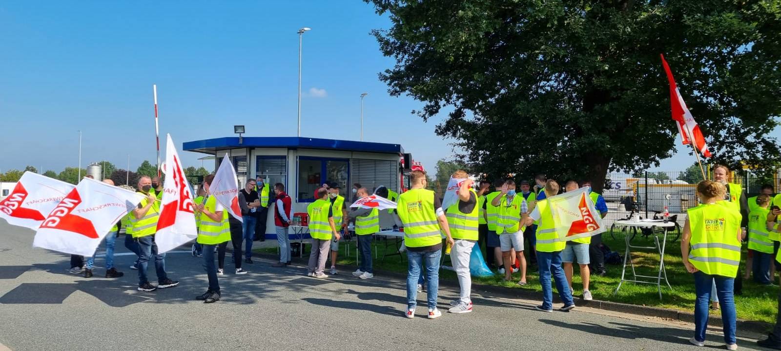 COESFELD: Warnstreik bei F + S