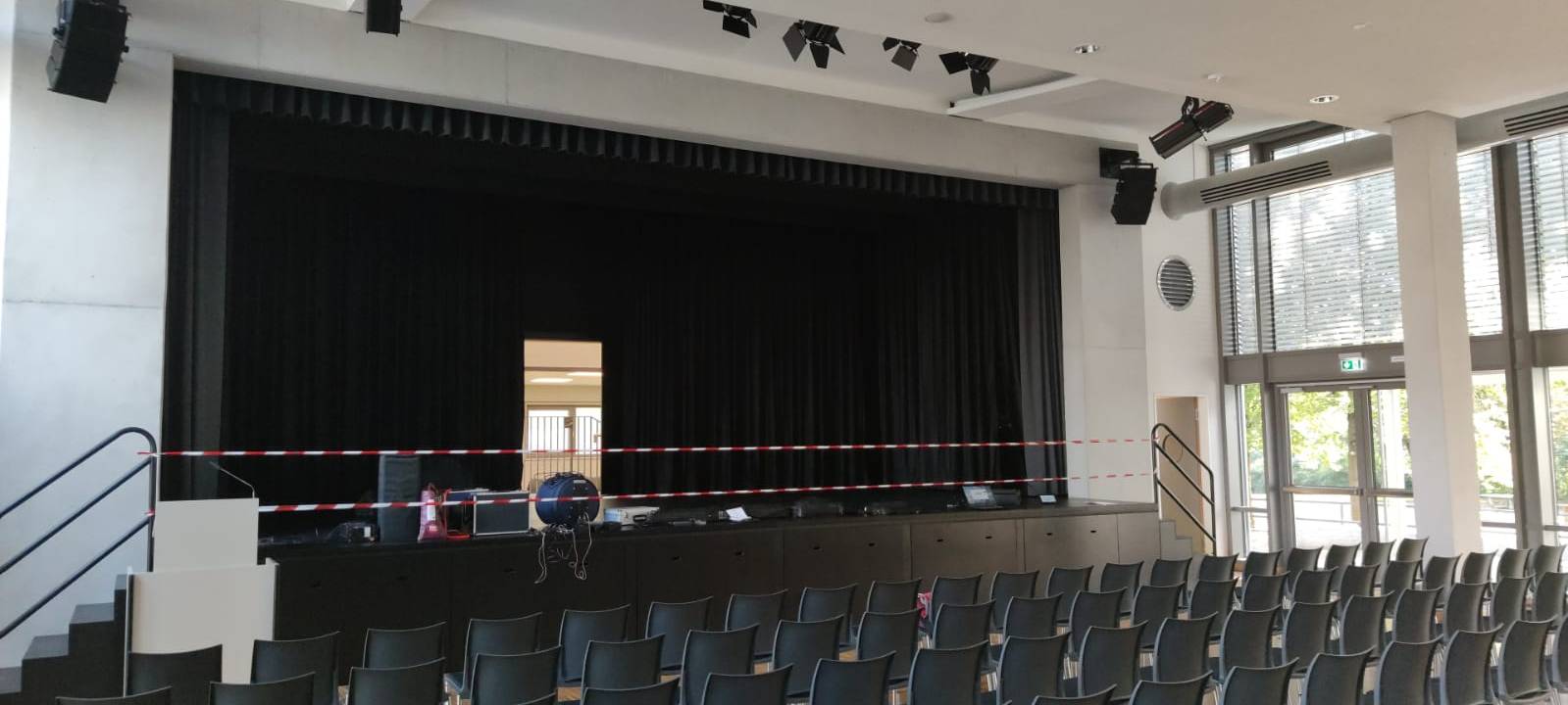 HERBERN: Einweihung der Aula
