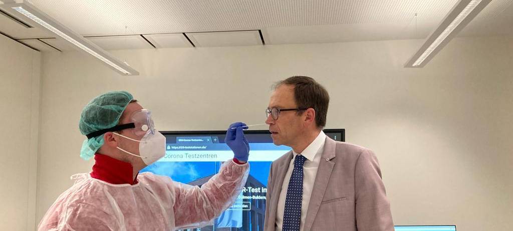 KREIS: Drei zentrale DRK-Teststationen ab Montag