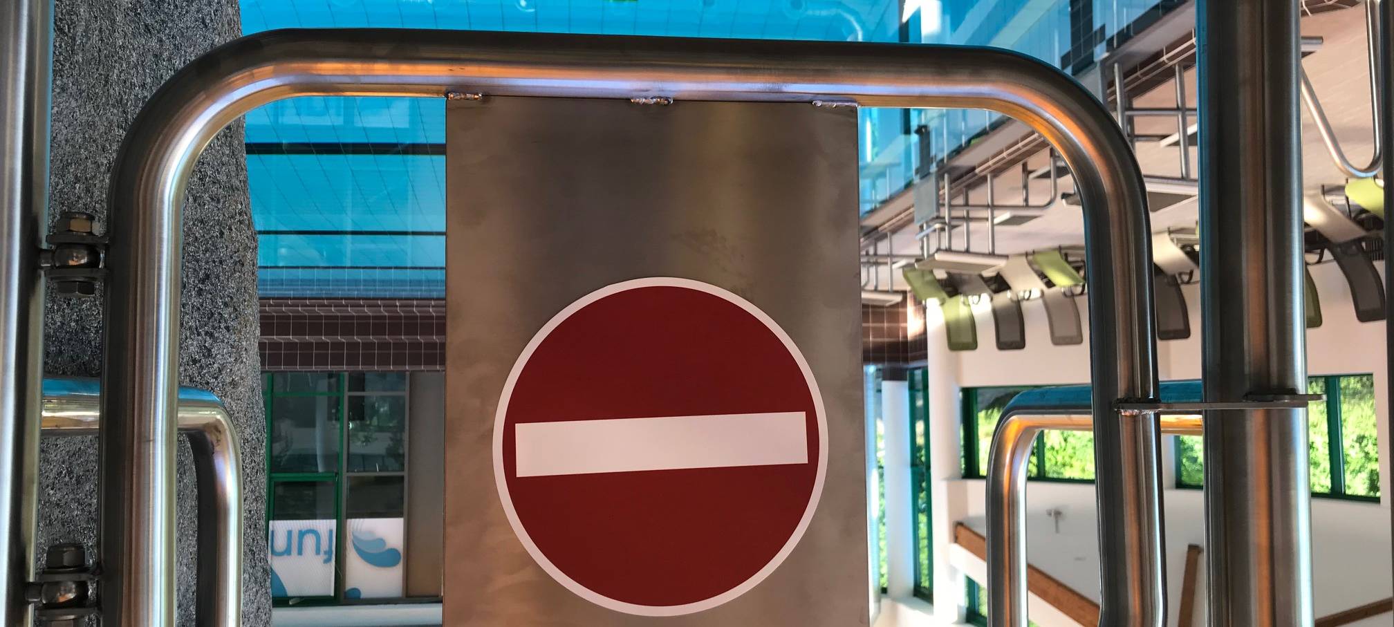 KREIS: Gelockerte Regeln in Hallenbädern