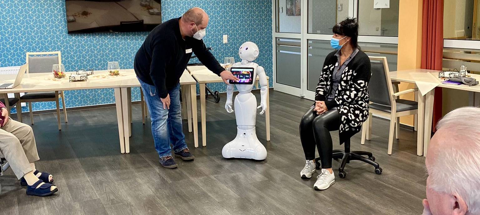 Coesfelder Roboter Kathi und Laurenz
