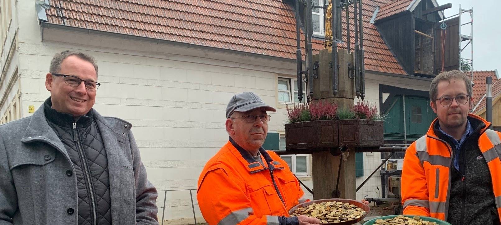 SENDEN: Kleingeld in Brunnen gefunden