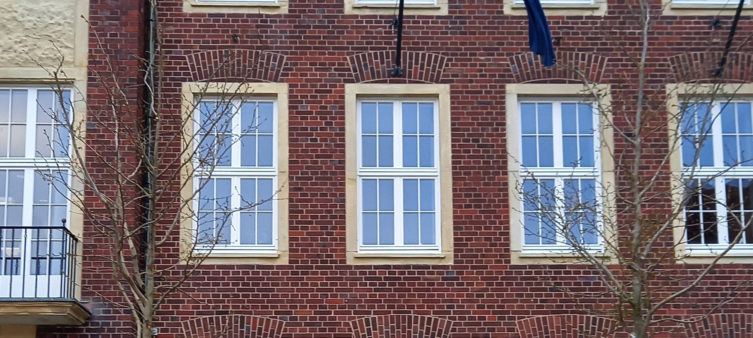 COESFELD: Blumenkübel sorgen für Diskussion