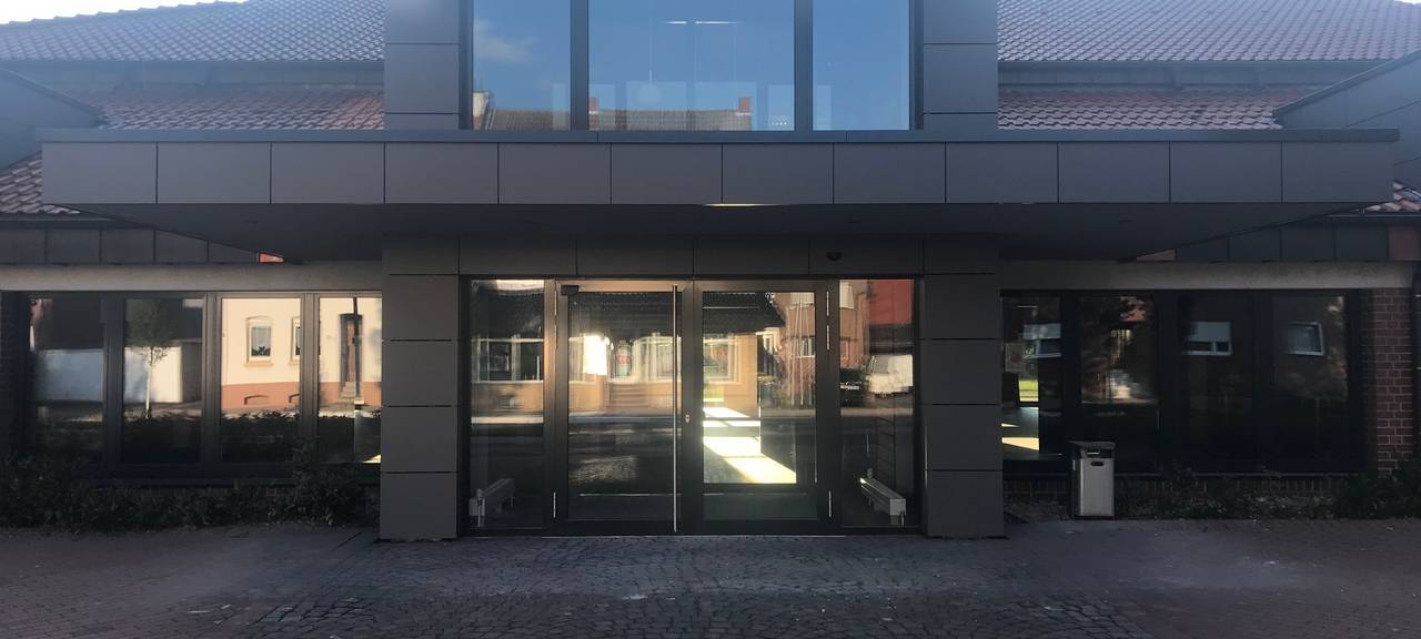 OLFEN: Eröffnungsfeier der Stadthalle