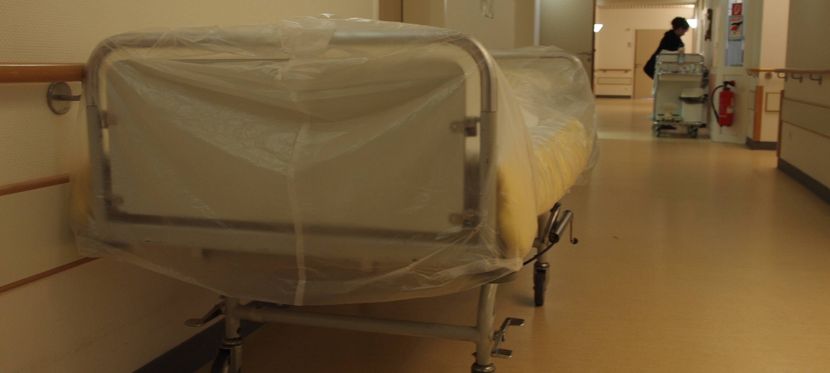 KREIS: Krankenhäuser an Silvester