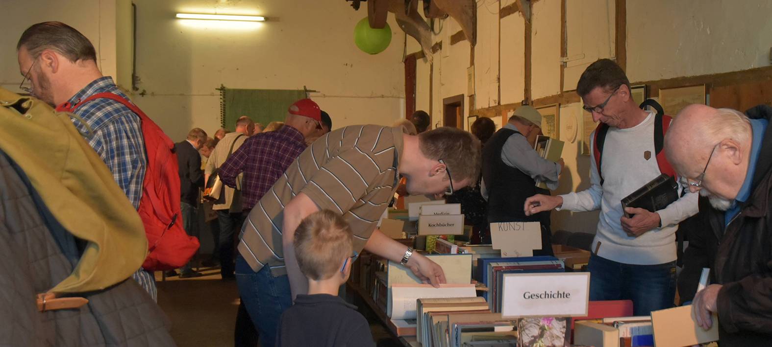 BILLERBECK: Neustart Bücherflohmarkt
