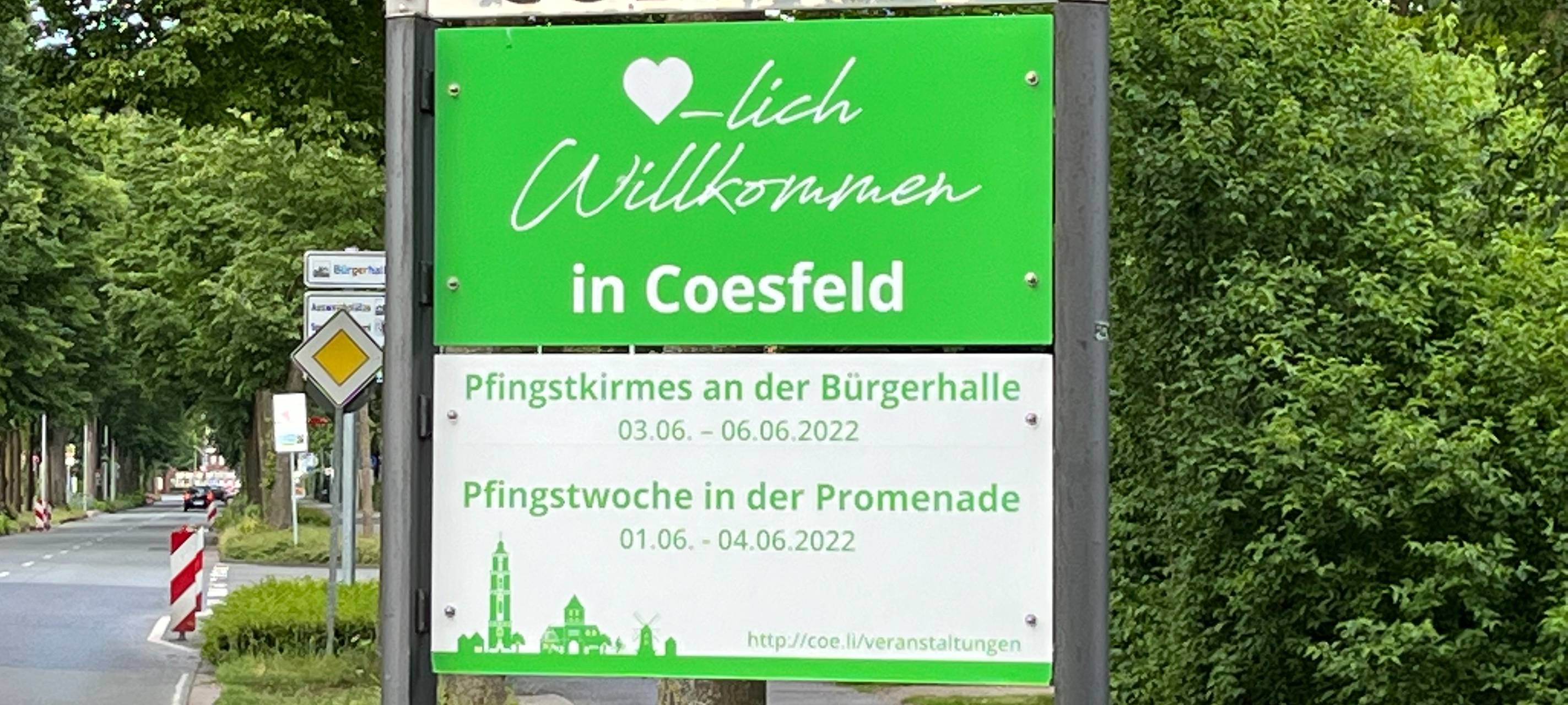 COESFELD: Aufbau Pfingstkirmes