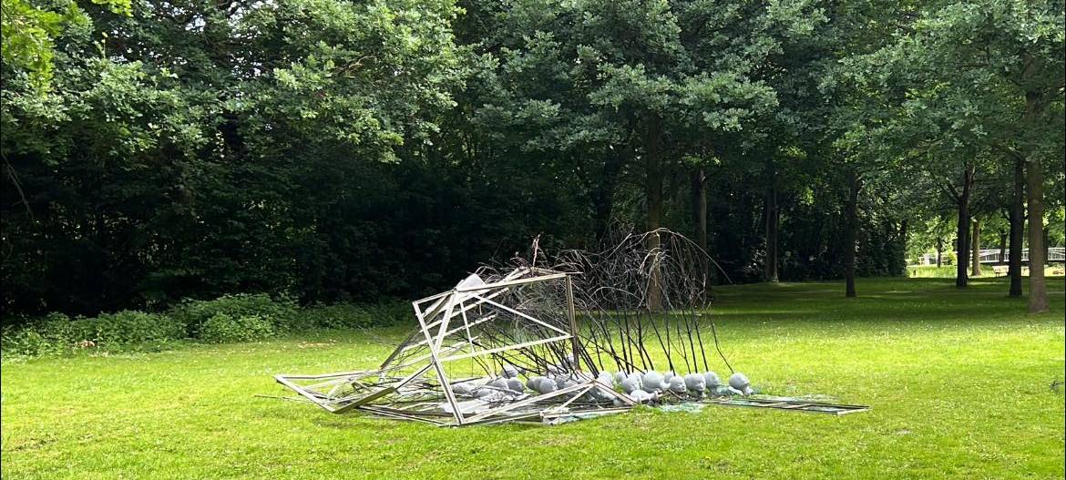 SENDEN: Vandalen zerstören Kunst im Bürgerpark