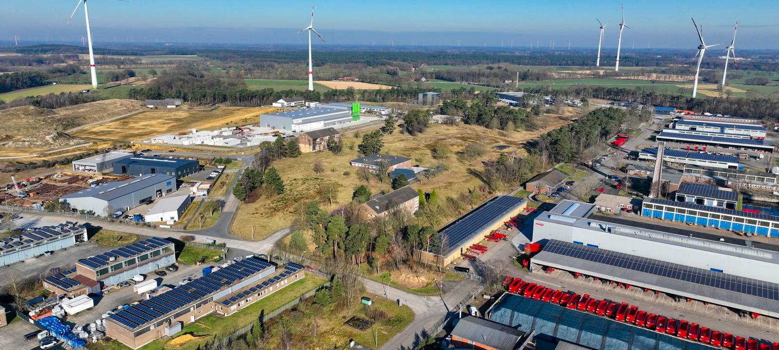 KREIS: Solaranlagen auf Firmendächern