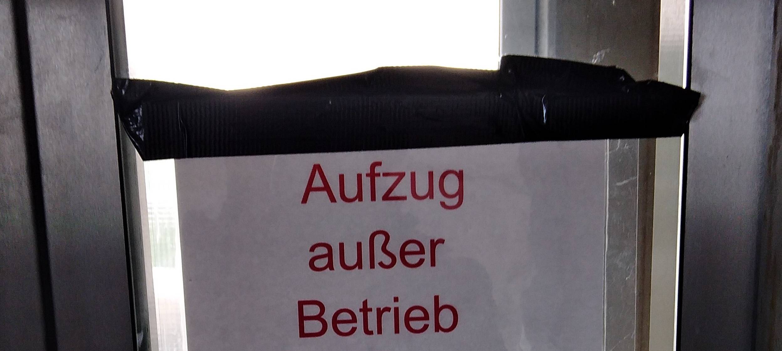DÜLMEN: Aufzug am Bahnhof defekt