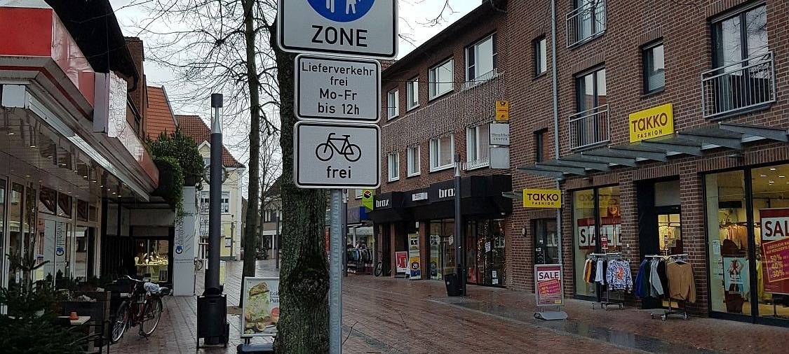 SENDEN: 1000 Meinungen zur Herrenstraße