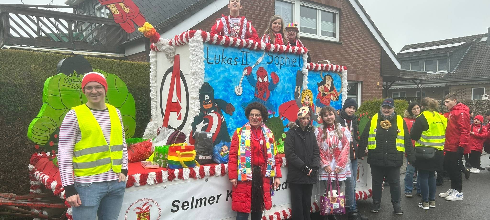 NORDKIRCHEN: Karnevalsumzug rollt