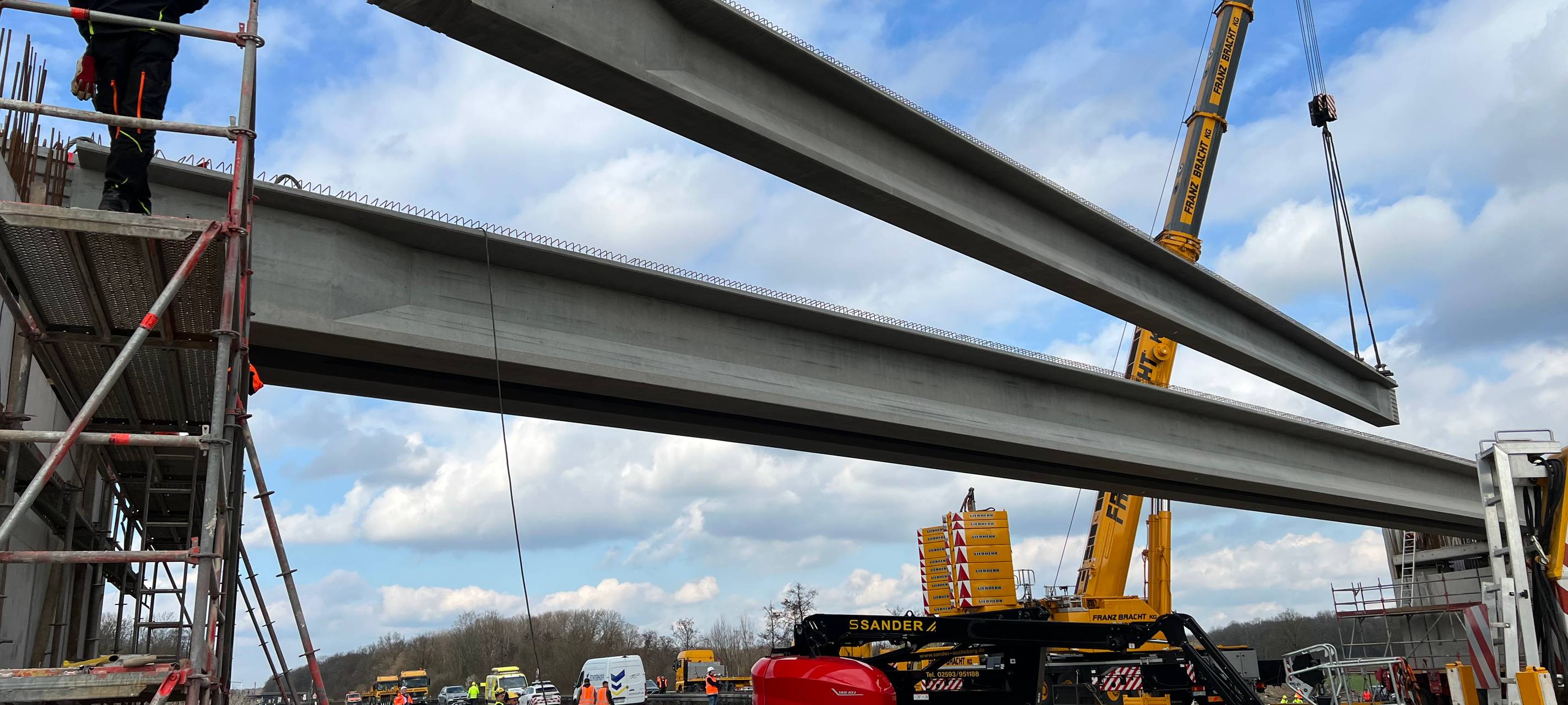 ASCHEBERG: Brücke auf A1 ist an ihrem Platz